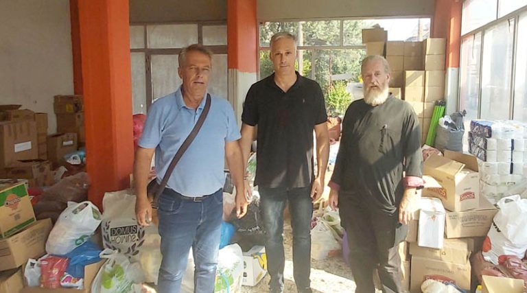 Παραδόθηκε η ανθρωπιστική βοήθεια αλληλεγγύης από τους πολίτες του Δήμου Ραφήνας Πικερμίου στους πληγέντες της Θεσσαλίας (φωτό)