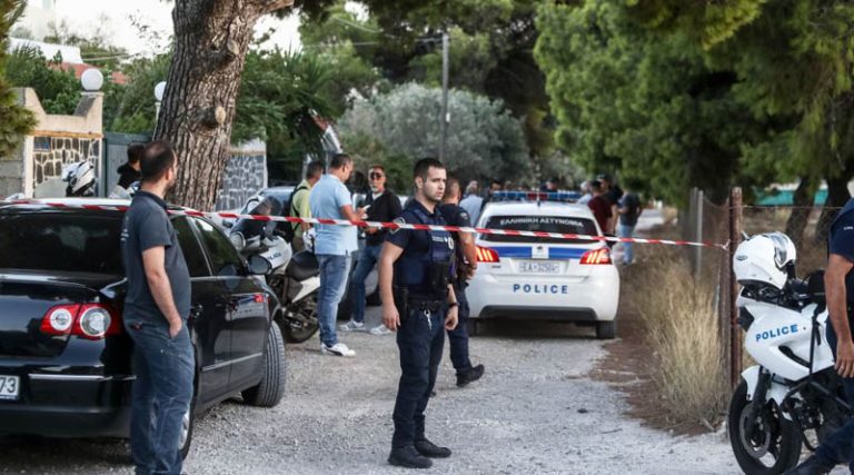 Μακελειό στην Αρτέμιδα: Το όπλο που βρέθηκε στη Ραφήνα, δείχνει το δρομολόγιο των εκτελεστών των 6 Τούρκων