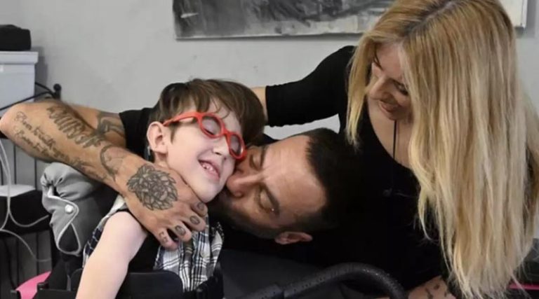 Μαραθώνιος αγάπης  για τον 6χρονο Άγγελο  που προσβλήθηκε από μηνιγγίτιδα και έχει κάνει 36 χειρουργεία