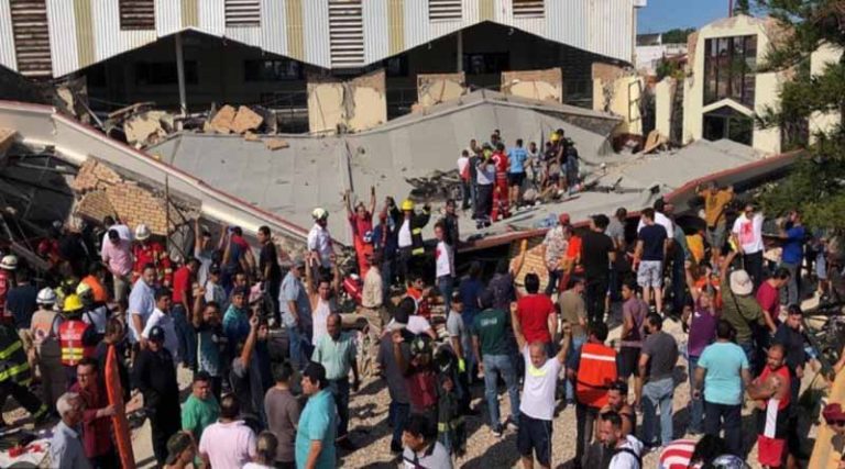 Στους 11 οι νεκροί από την κατάρρευση οροφής εκκλησίας στο Μεξικό
