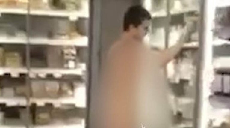 Απίστευτο περιστατικό σε Σούπερ μάρκετ της Αττικής: Άνδρας πήγε για να ψωνίσει… ολόγυμνος! (βίντεο)