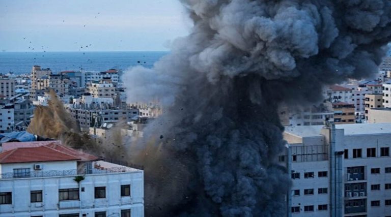 Πόλεμος στο Ισραήλ: Ζήτημα ωρών η χερσαία επίθεση – Εντολή εκκένωσης της Γάζας έδωσε το Τελ Αβίβ