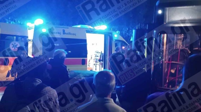 Ραφήνα: Ευχάριστα νέα για τον οδηγό μηχανής που τραυματίστηκε στην σύγκρουση με λεωφορείο (φωτό)