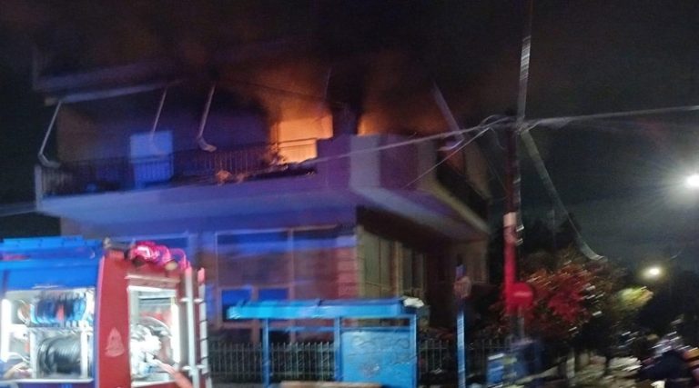Αρτέμιδα: Στις φλόγες «τυλίχθηκε» διαμέρισμα τα ξημερώματα – Μεγάλες υλικές ζημιές! (φωτό)