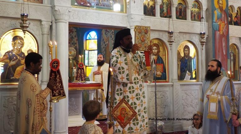 Γέρακας: O Μητροπολίτης Κανάγκα τέλεσε την Θεία Λειτουργία στον Ι.Ναό Αγίων Θεοδώρων