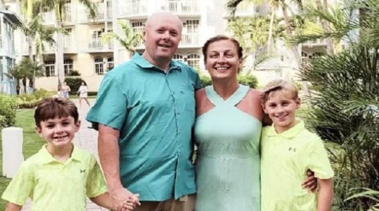 Aστυνομικός σκότωσε την σύζυγό του και τους δύο γιους του!