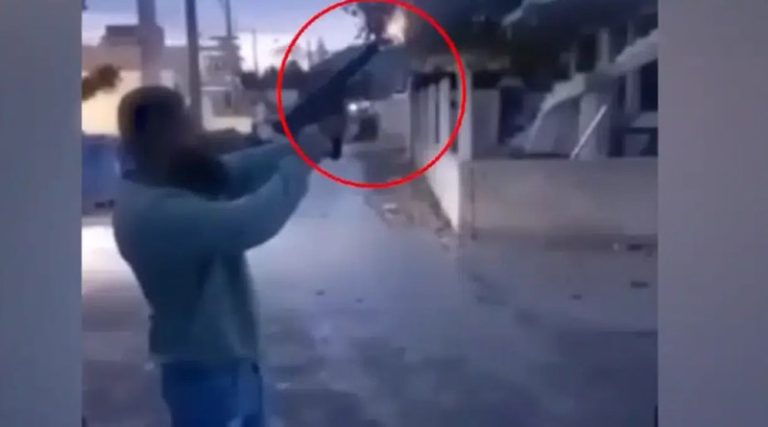 Μεγάλη επιχείρηση της Αστυνομίας – Συνελήφθη ένας από τους Ρομά που πυροβολούσε στον αέρα! (φωτό & βίντεο)