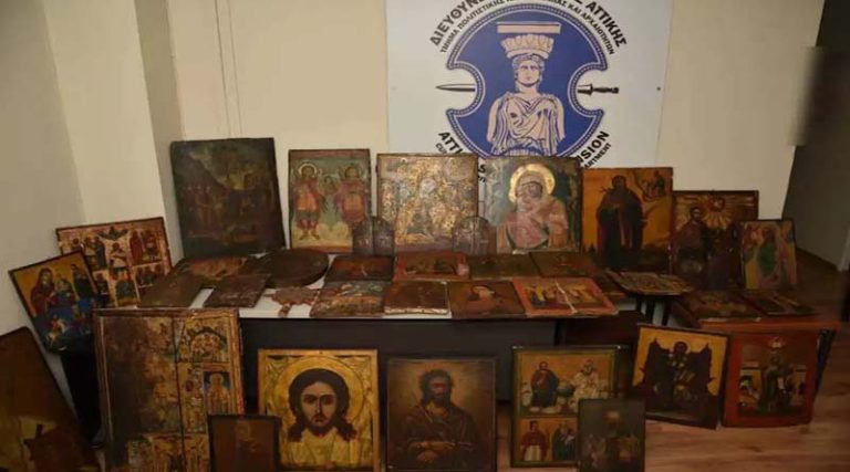 Δύο συλλήψεις για παράνομη κατοχή 56 παλαιών εκκλησιαστικών εικόνων