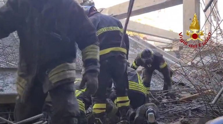 Τραγωδία: Κατέρρευσε οικοδομή στη Φλωρεντία – Δύο νεκροί και τρεις τραυματίες