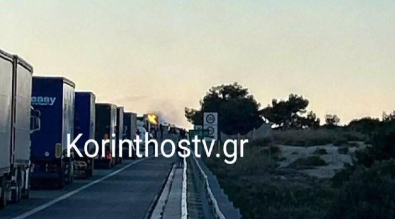 Φορτηγό πήρε φωτιά στην Εθνική Οδό στο ύψος της Ακράτας! (φωτό)