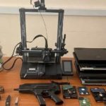 Ελεύθεροι οι νεαροί που κατασκεύαζαν όπλα με 3D εκτυπωτή στην Σάμο