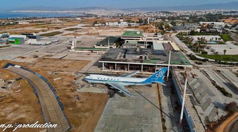 Το θρυλικό αεροσκάφος Boeing 747 του Ωνάση ξανά στο Ελληνικό! (βίντεο)