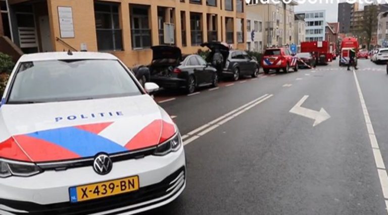 Ένοπλος κρατά  ομήρους σε καφετέρια στην Ολλανδία! (βίντεο)
