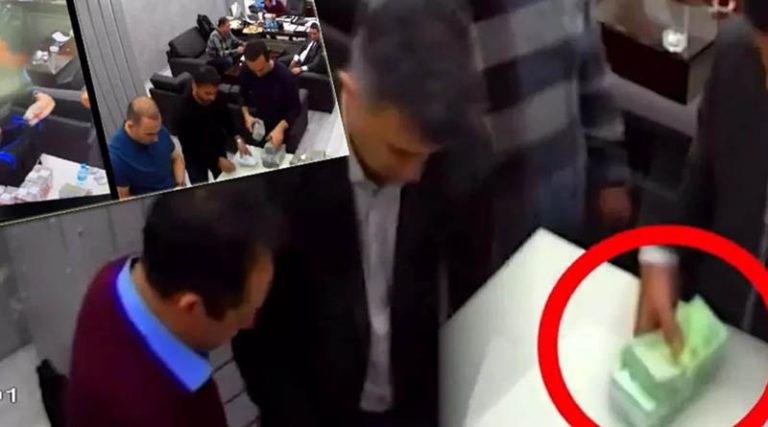 Σκάνδαλο δωροδοκίας στην Τουρκία λίγο πριν τις δημοτικές εκλογές