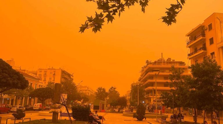 Αφρικανική σκόνη: Πώς δημιουργήθηκε το πορτοκαλί απόκοσμο χρώμα στον ουρανό