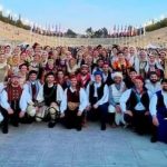 Το Λύκειο των Ελληνίδων Ραφήνας στην τελετή παράδοσης της Ολυμπιακής φλόγας στο Καλλιμάρμαρο