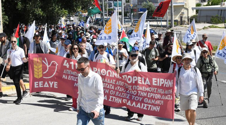 Έφτασε στη Ραφήνα η Μαραθώνια Πορεία Ειρήνης (φωτό & βίντεο)