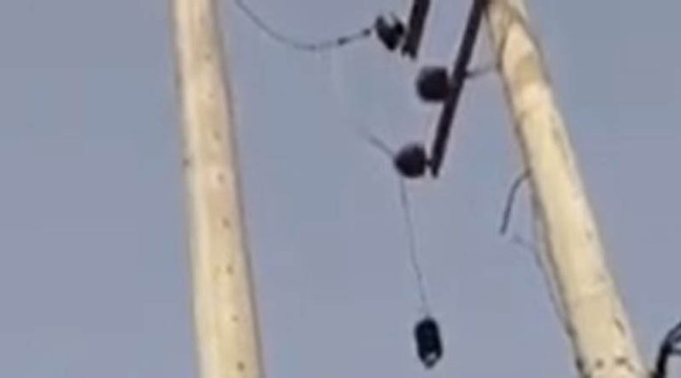 Σπάτα: Απίθανο περιστατικό! «Σήκωσαν» τον μετασχηματιστή ρεύματος από κολώνα για να πάρουν τον χαλκό! (φωτό & βίντεο)
