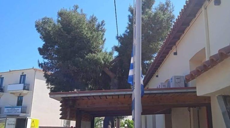 Λαύριο: Θλίψη για τον ξαφνικό χαμό του Αντώνη – Μεσίστια η σημαία στην Πυροσβεστική!