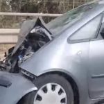Απίστευτο περιστατικό!  Οδηγός μετά από σύγκρουση παθαίνει αμόκ και σκορπάει τον τρόμο! (βίντεο)