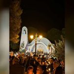 Νέα Μάκρη: Πλήθος κόσμου άκουσε το “Χριστός Ανέστη” στο Ζούμπερι! (φωτό)