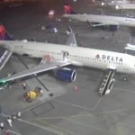 Τρόμος σε πτήση: Airbus πήρε φωτιά κατά την προσγείωση – Πανικόβλητοι οι επιβάτες!