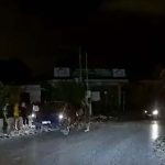 Αρτέμιδα: Αυτοκίνητο έπεσε πάνω σε μάντρα στη Λ. Βραυρώνος! (βίντεο)