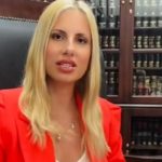 Στο Πειθαρχικό γνωστή δικηγόρος για τα βίντεο που ανέβασε στο TikTok! (βίντεο)